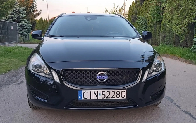 Volvo V60 cena 33900 przebieg: 203000, rok produkcji 2011 z Inowrocław małe 497